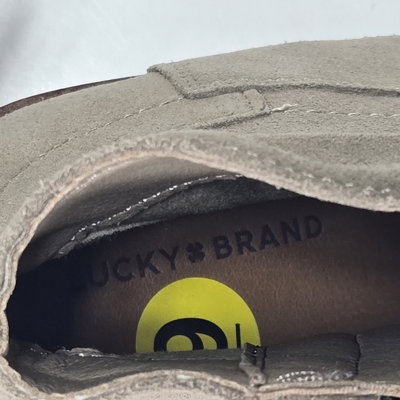 Lucky Brand Wadier Taupe Suede Wedge Heel Ankle Cowboy Boots Booties Size 9 - Picture 9 of 15